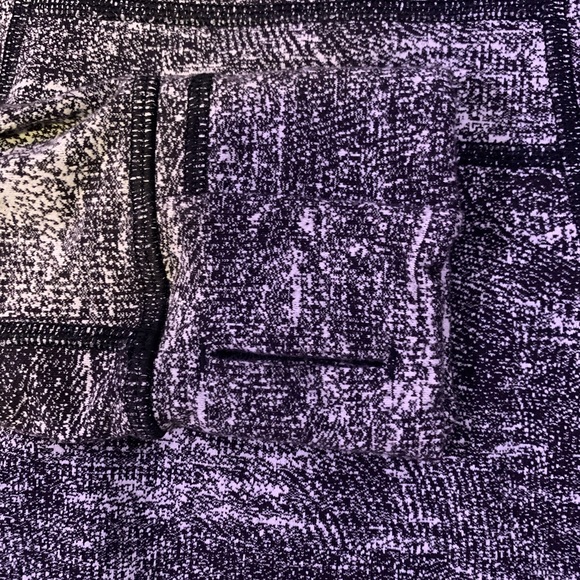 Excellent condition Lululemon 🍋 Define Jacket Size 6 - Picture 12 of 13